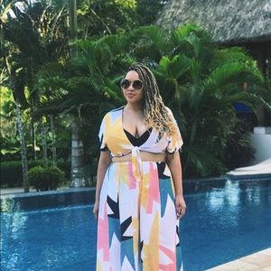 Meet your Posher, Cassandra